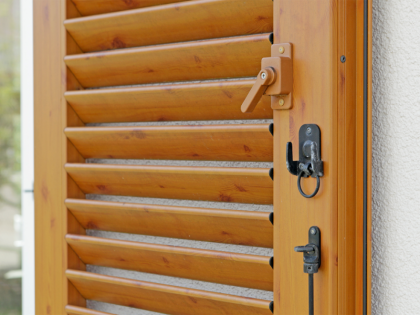 volet persienne aspect bois guinaudeau