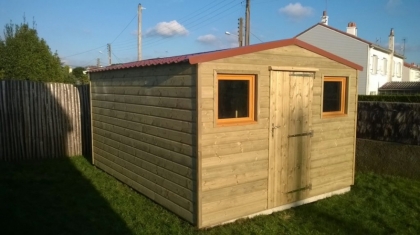 Abri en bois