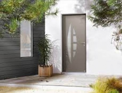 porte d'entré avec motifs vitrés ets guinaudeau