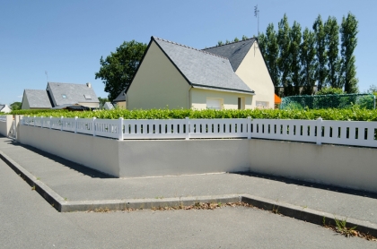 Clôture barreaudage PVC